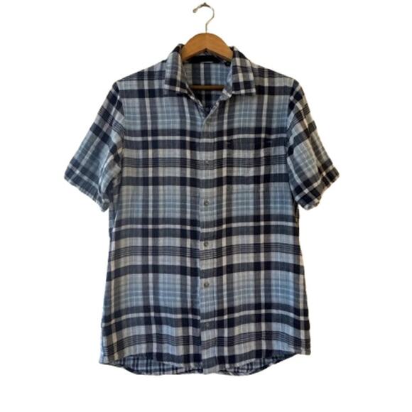 Travis Matthew Men's Plaid Button Up Shirt Size M Blue Short Sleeve Pocket - Picture 1 of 9